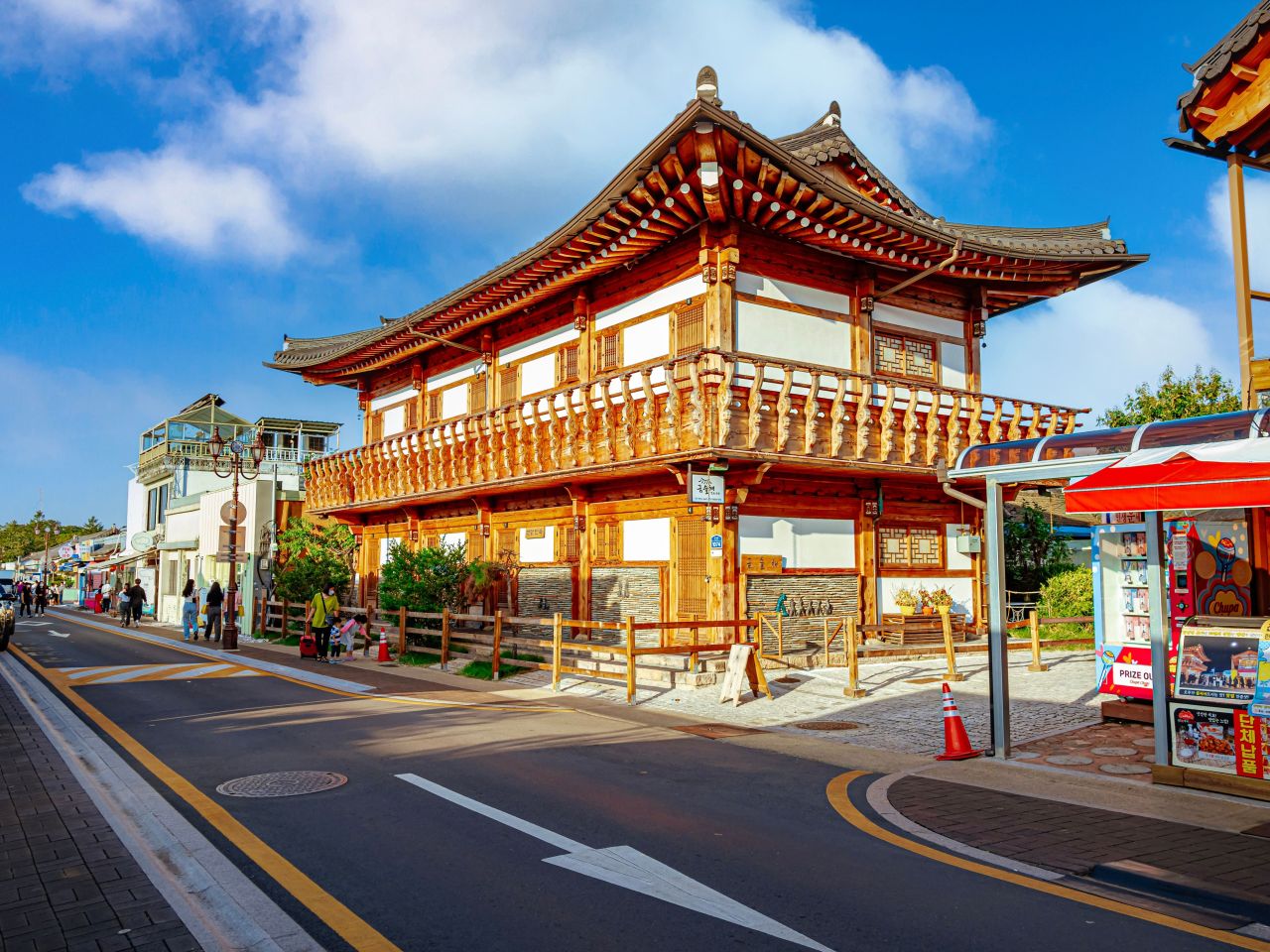 Gyeongju Hwangnidan-gil — TripAudio